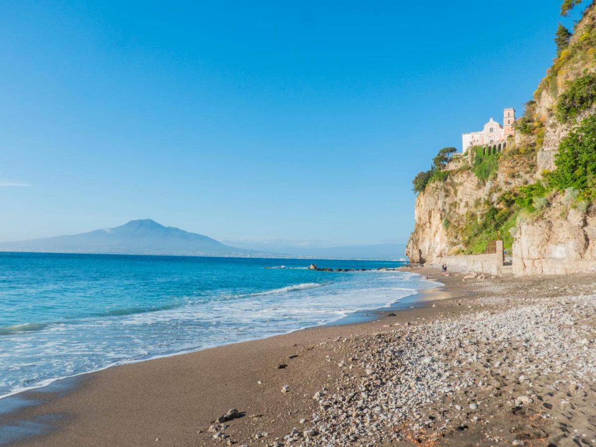 Quintessenza - Sorrento Coast Rentroom Vico Equense Eksteriør billede